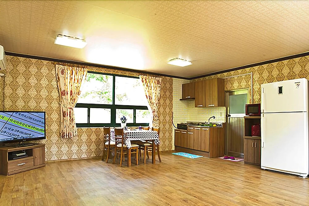 Ulsanhappy World Pension