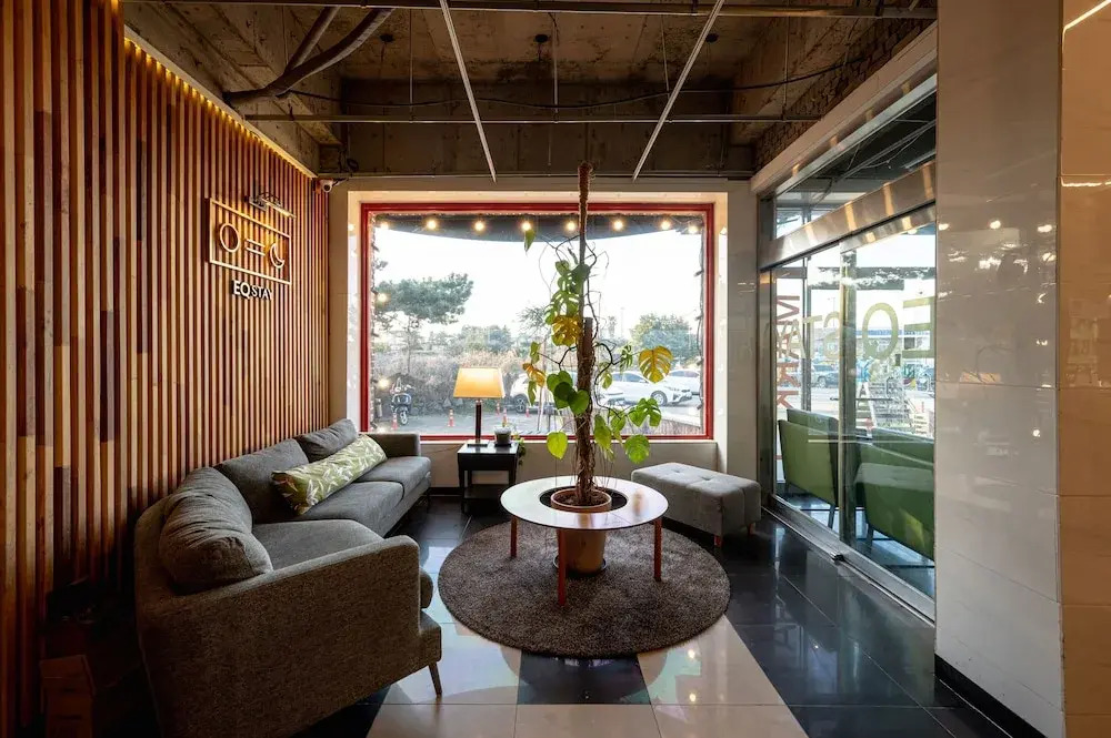 Che-Hui Western Hotel