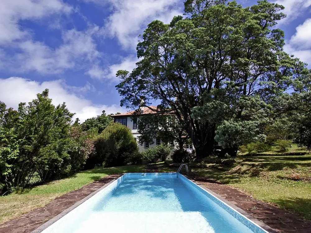Villa Getaway in Santo António da Serra