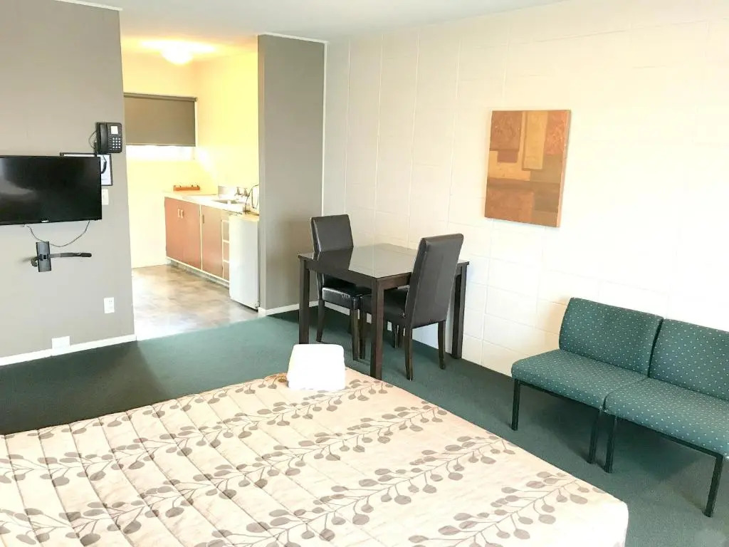 Greenview Motel