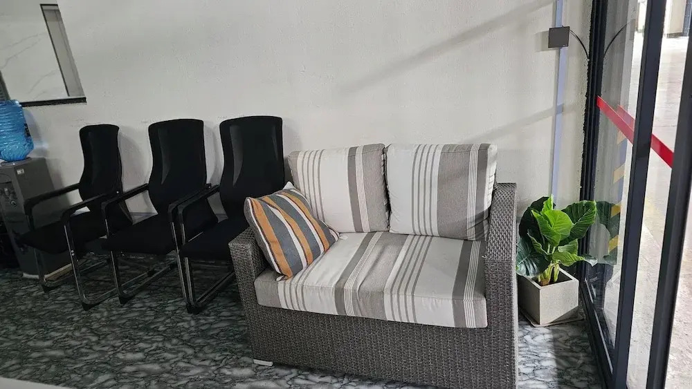 Pazoori Stays at Riara One Residency