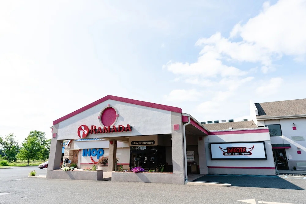 Ramada Vineland
