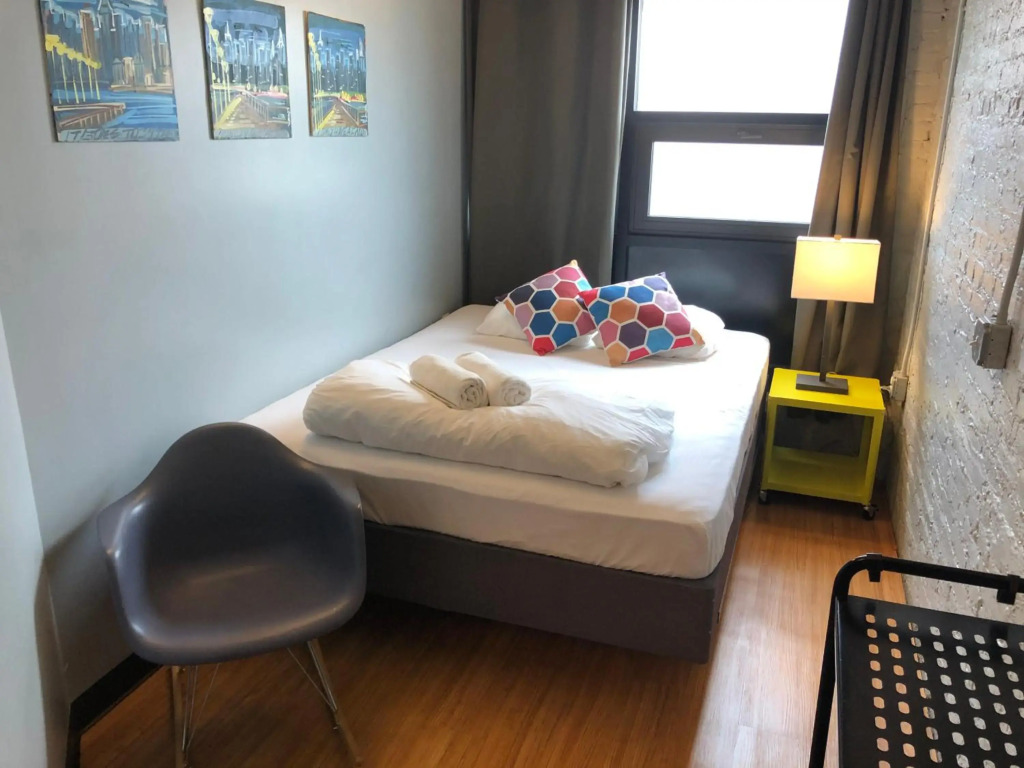 The Local - Hostel