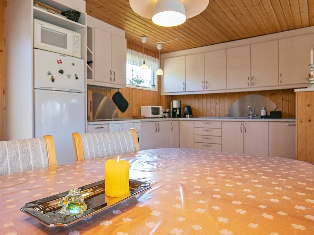 Vintage Holiday Home in Jutland near Sea