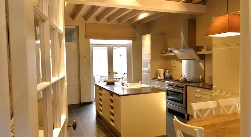 Casa Brujas I