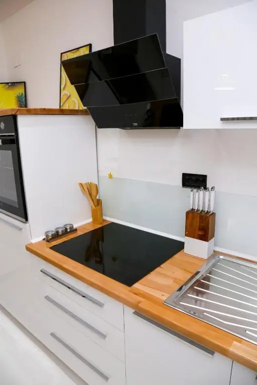 'The Yellow' Condo