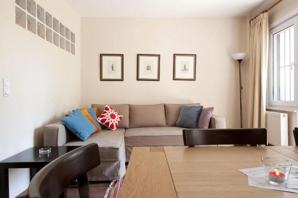 Aslan Apartments