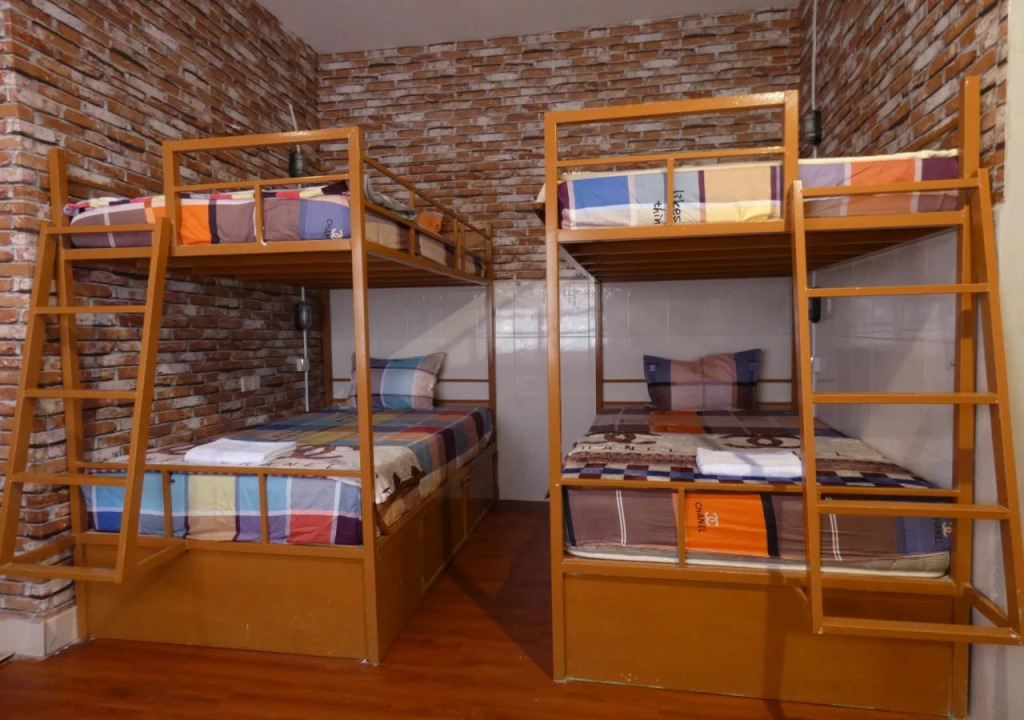 Pich Guesthouse