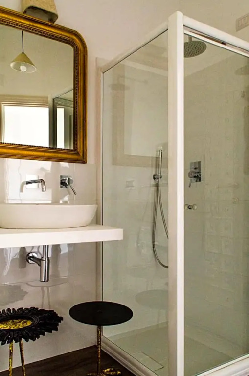 Eleventh Floor Suites