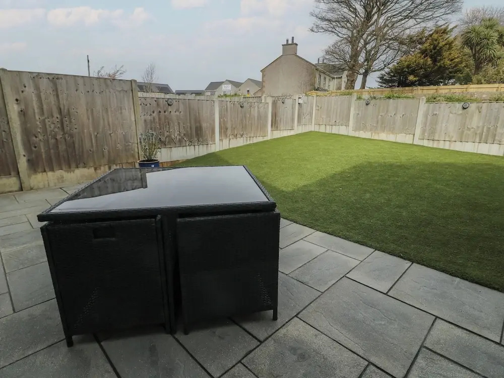 4 Parc Delfryn