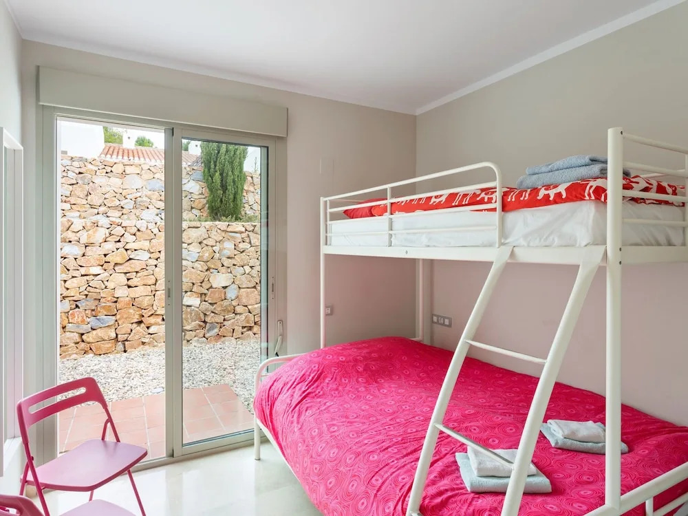 Classy Holiday Home in Orihuela With Garden