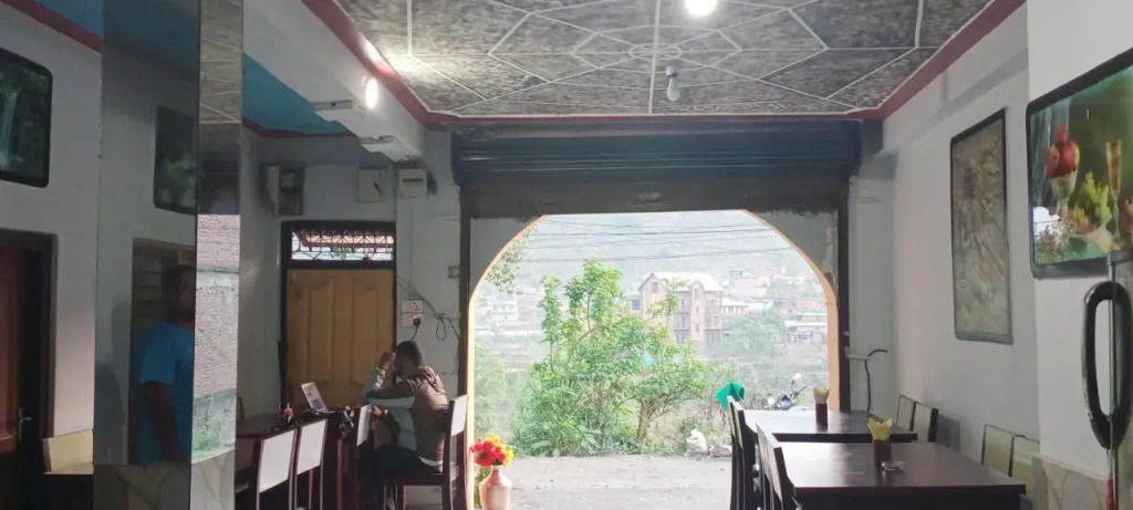 Unique Hotel and Lodge - Pleasure of Homely Stay