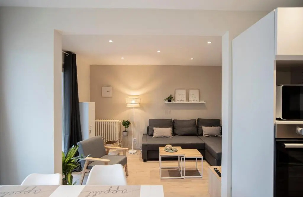 "Envie Lyonnaise" Location - 14 personnes - Terrasse - WIFI fibre optic