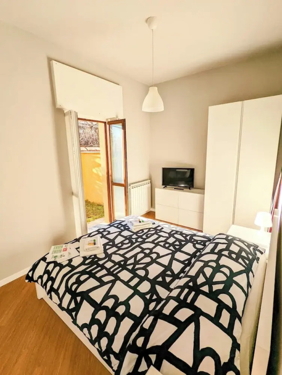 Monza Apartments