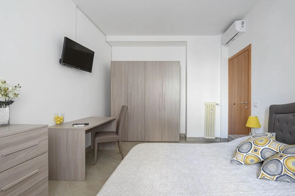 Your Nest in Cornelia