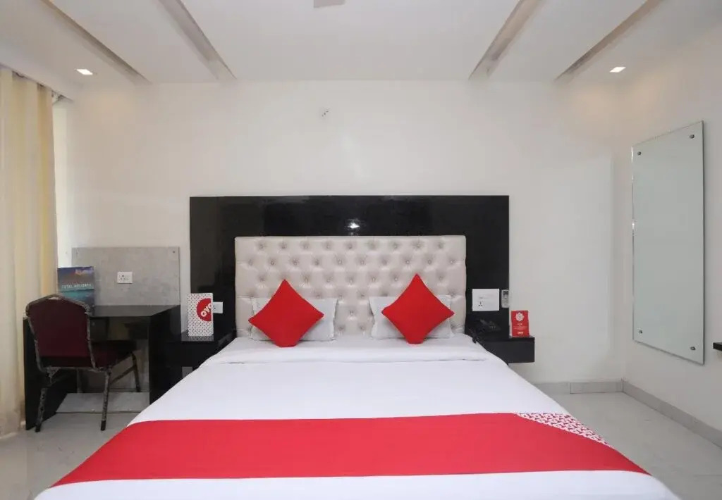 OYO 19973 Hotel Sunrise