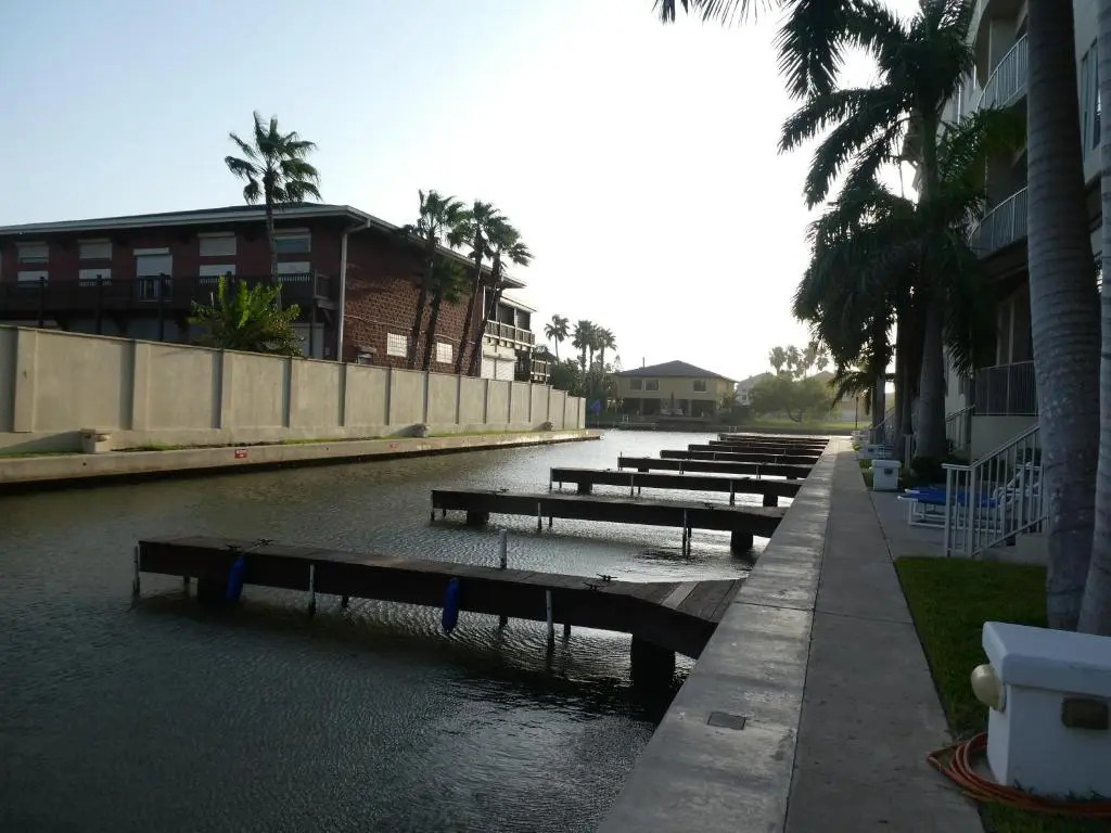 Las Marinas Condominiums 405