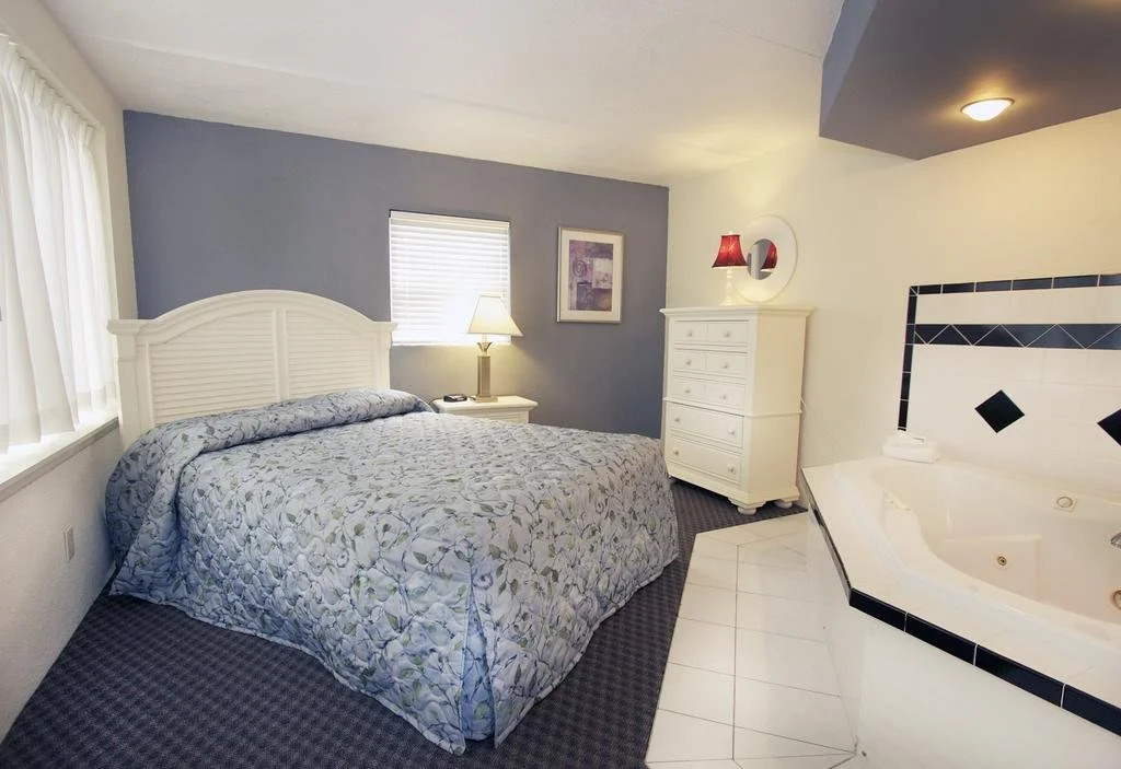 Crusader Oceanfront Resort