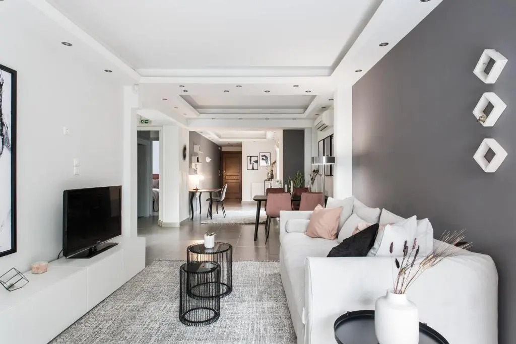 Modernized & Spacious 2BD Apartment in Chalandri by UPSTREET