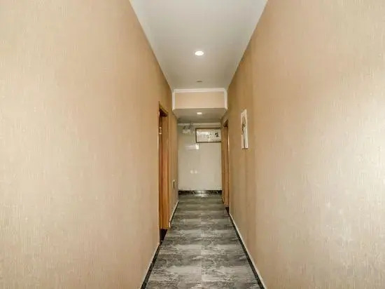 Longfeng Hostel