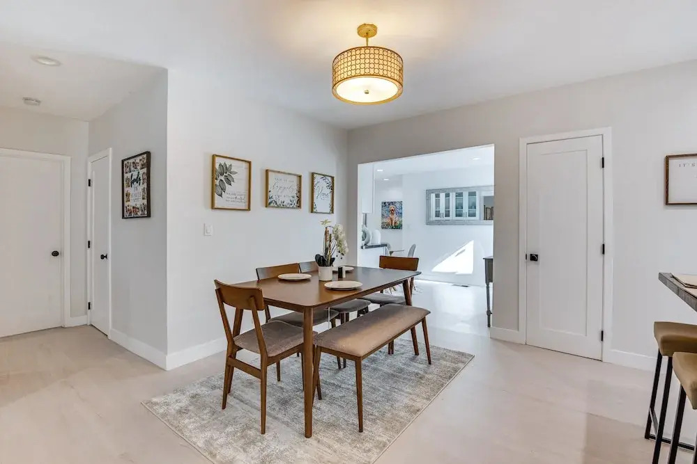 4 Mi to Sofi Stadium! 4BR Windsor Hills Retreat