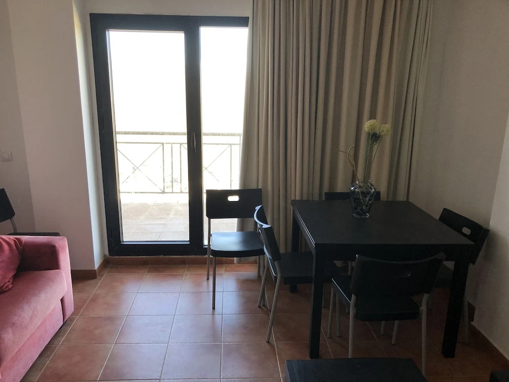 Apartment With Parking Space and Wifi