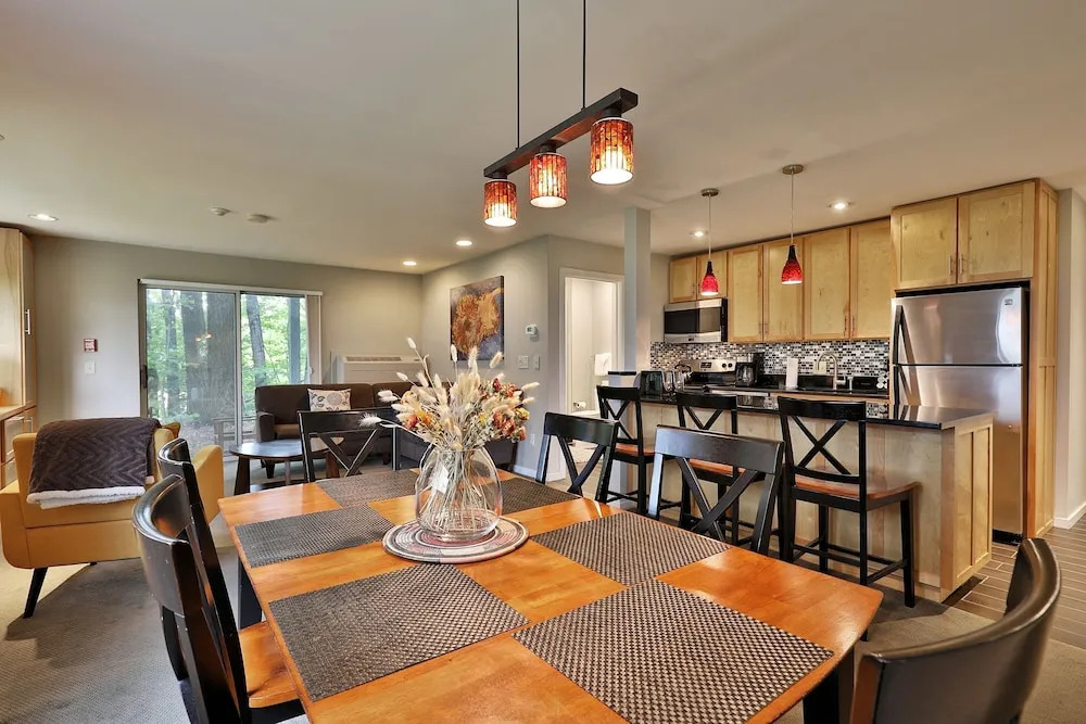 Killington Center Inn & Suites by Killington VR - 2 Bedrooms