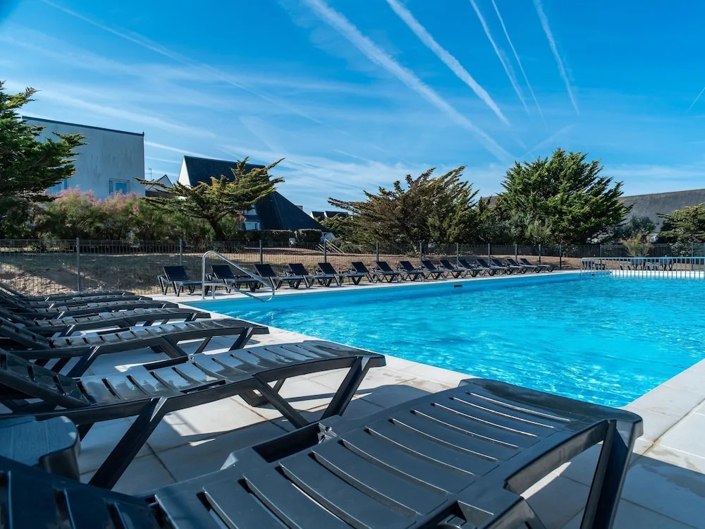 Stay for 5 Near Beach