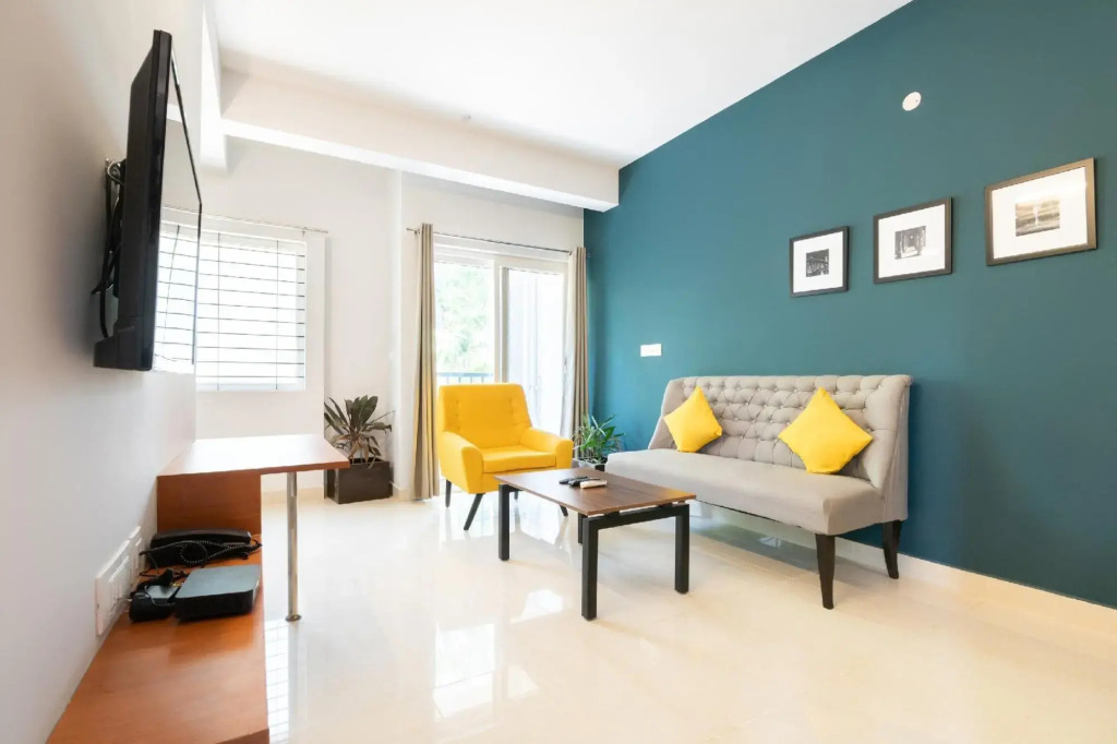 SilverKey Executive Stays 27924 Yelahanka New Town