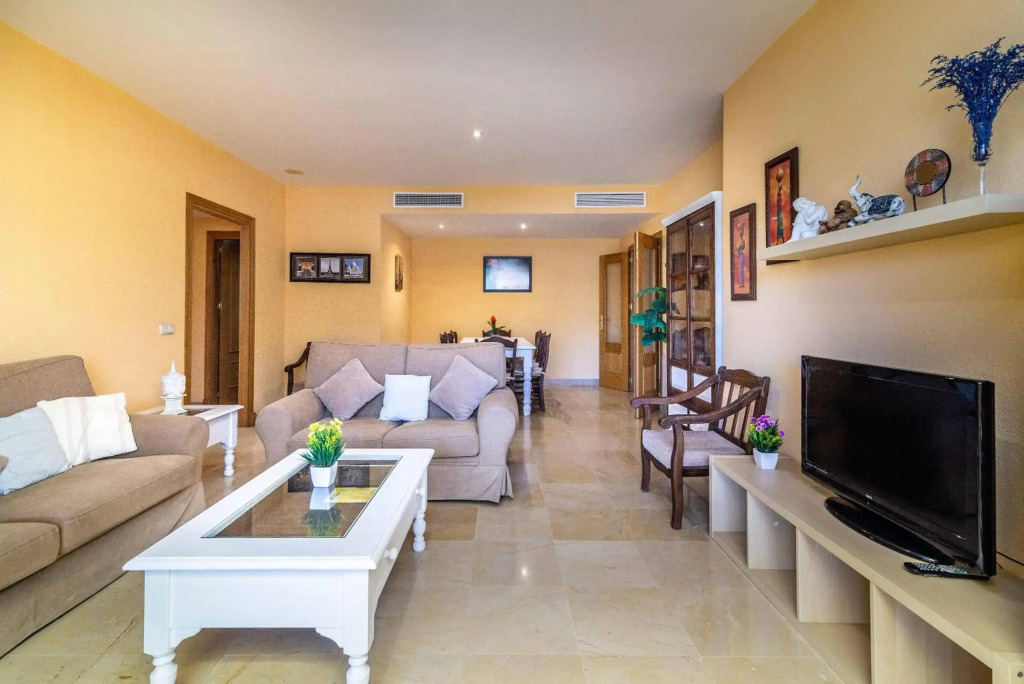 Spacious apartment in Marbella