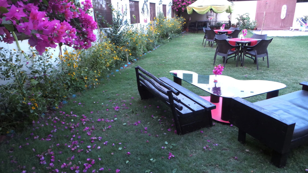 Hotel Surya, Kaiser Palace