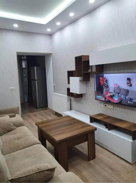 Nari Apartment
