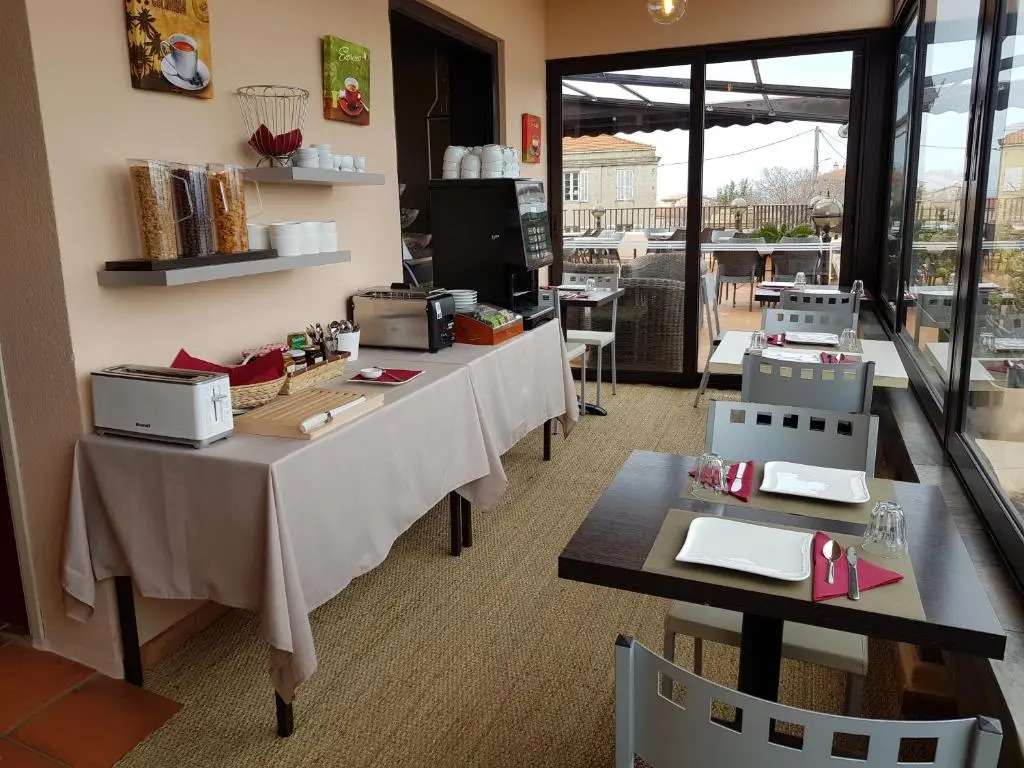 Hotel & Restaurant le Saint Jean