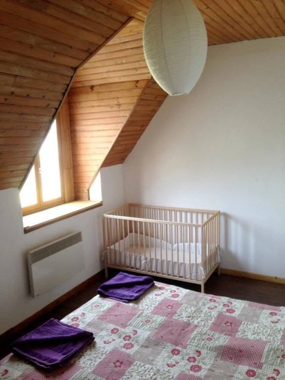 Apartment With 3 Bedrooms in Lortet, With Pool Access and Wifi - 40 km