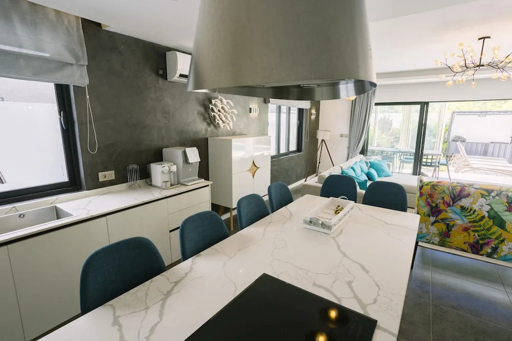 Pearl Villa