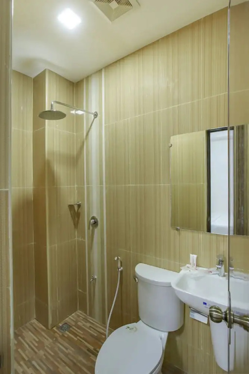 Hoa Phuong Do Guest House by OYO Rooms