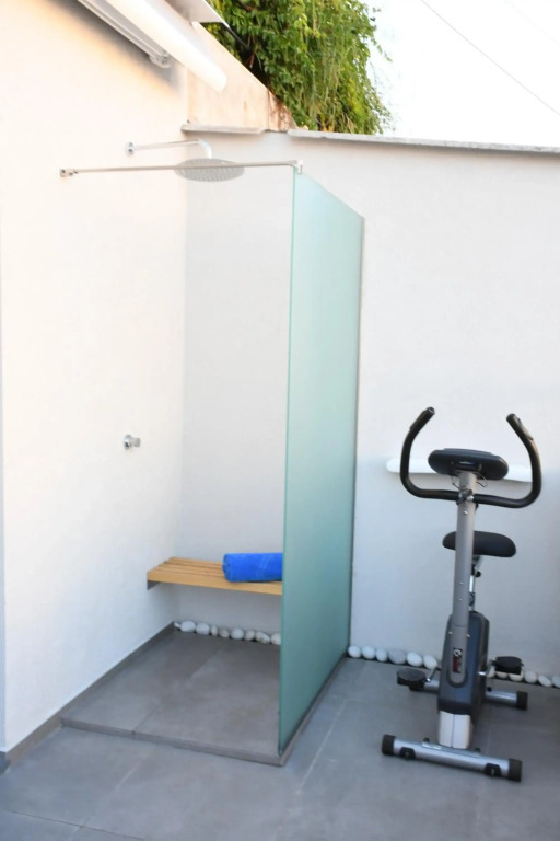 ATHENS PHOS Brand New Loft in Historical Athens Historical Center