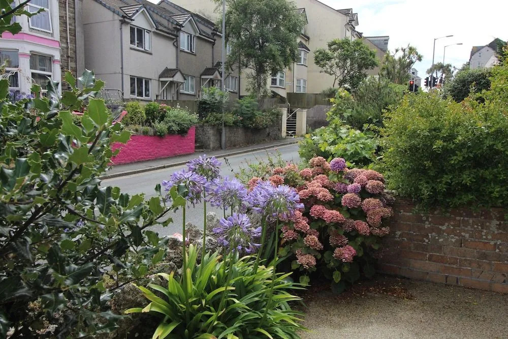Spacious Central Cornish Townhouse