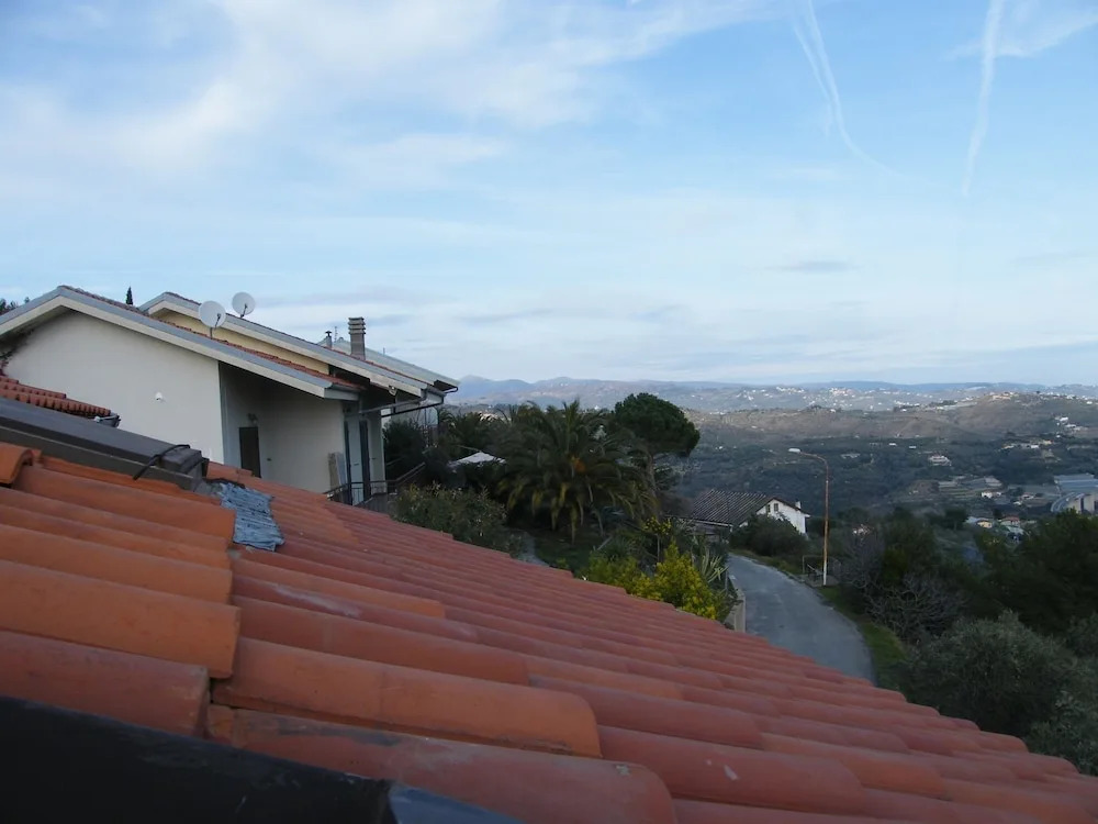 Apartment With 2 Bedrooms in Costarainera, With Wonderful sea View, Po