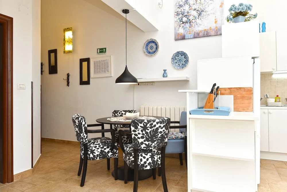 Apartment 1787