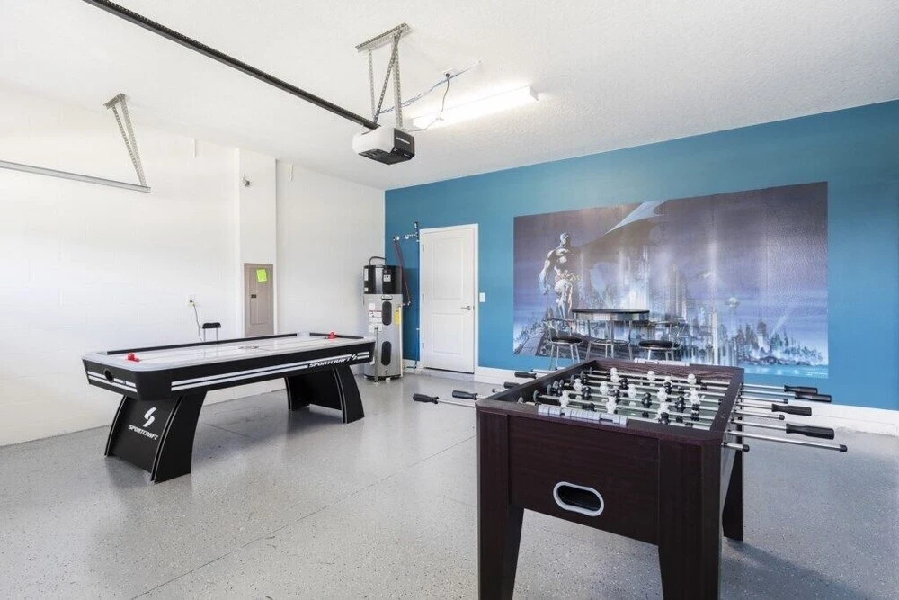 Champions Gate 1664 - Eight Bedroom Pool Home