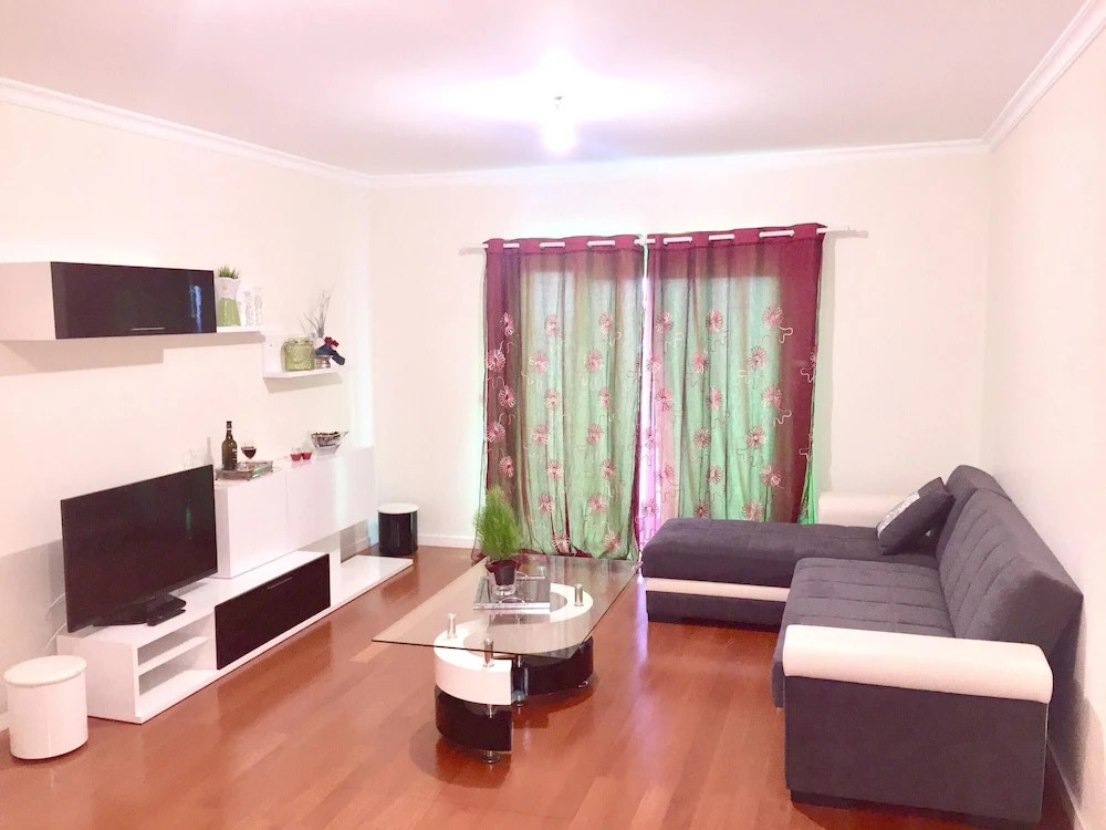 Apartment With 2 Bedrooms in Gaula, With Wonderful sea View, Balcony a