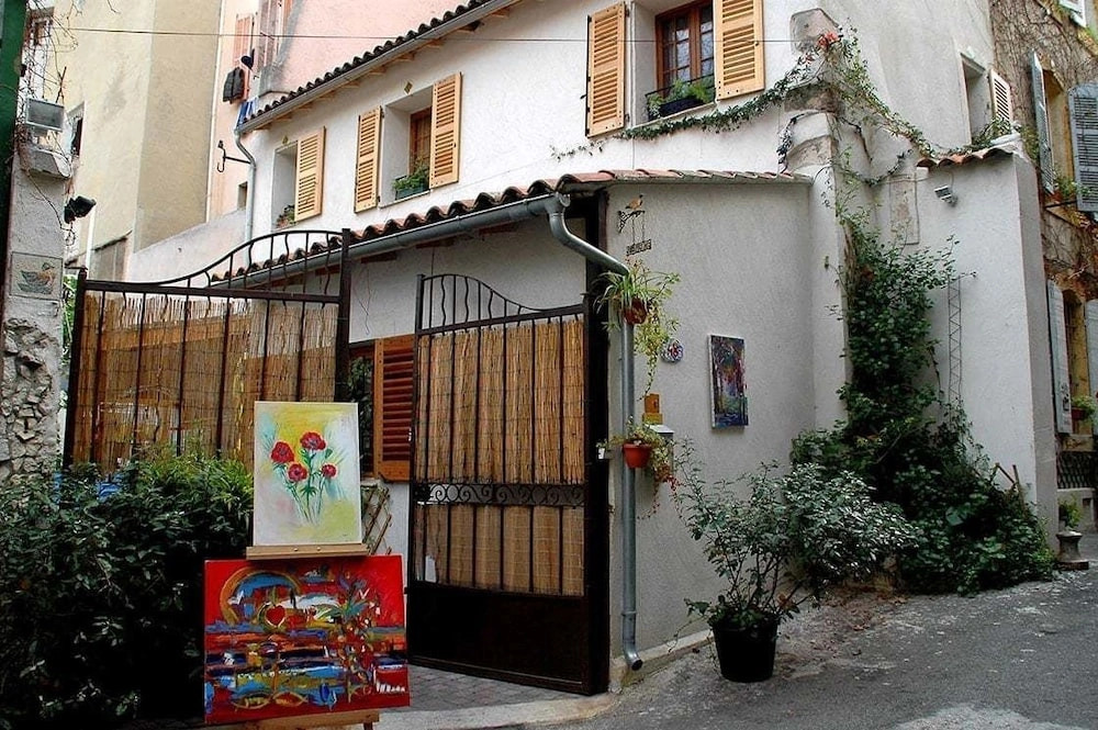 Maison Du Petit Canard