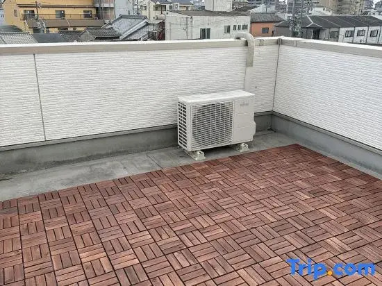 TEISHINKYO | Near Namba | One House | 3BR + 1 Tatami  · 2WC· 1BA | Tengachaya Station 9 Minutes |
