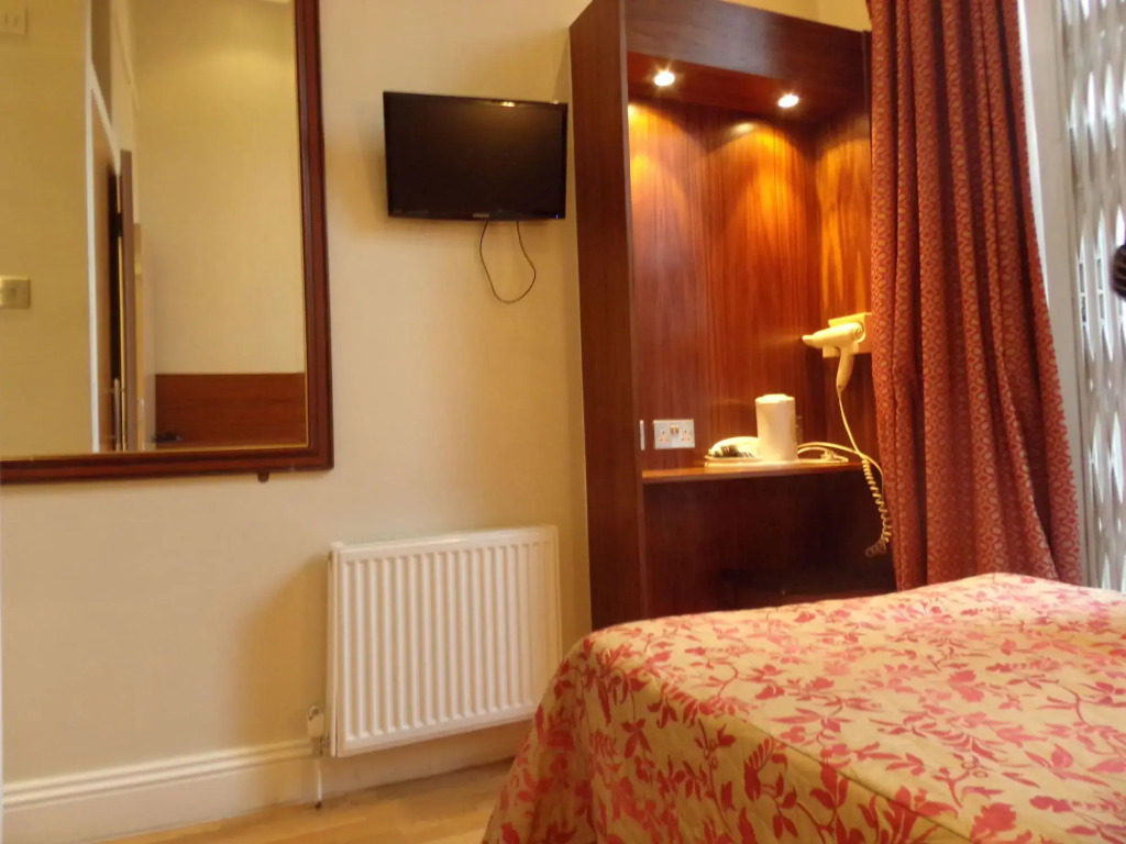 Wedgewood Hotel