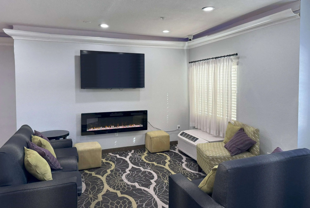 La Quinta by Wyndham Tulare