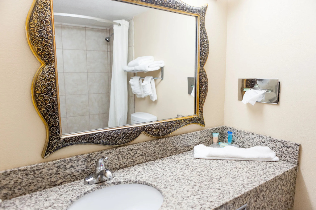 Envi Boutique Hotel Henderson-Evansville South