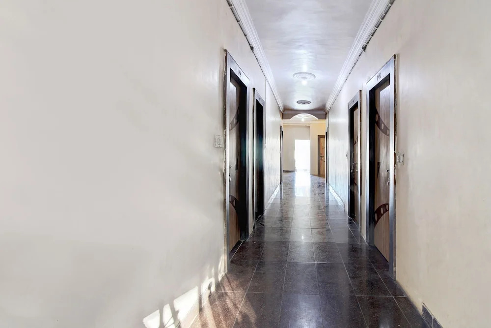 OYO Home 35760 Artistic Stay Near Nakki Lake