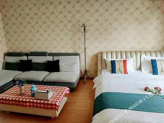 Meijia Family Apartment