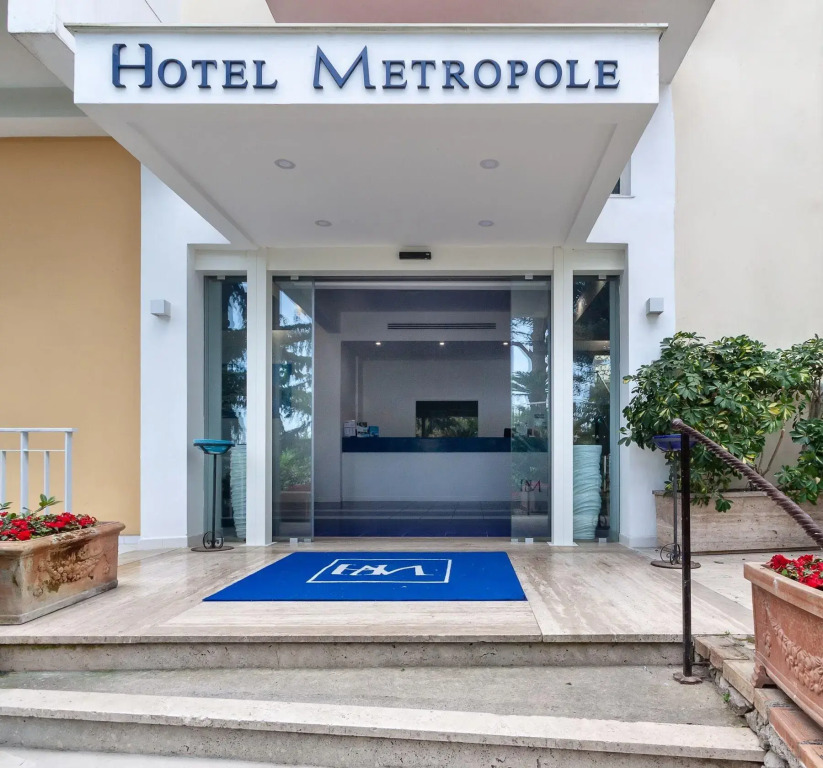 Hotel Metropole